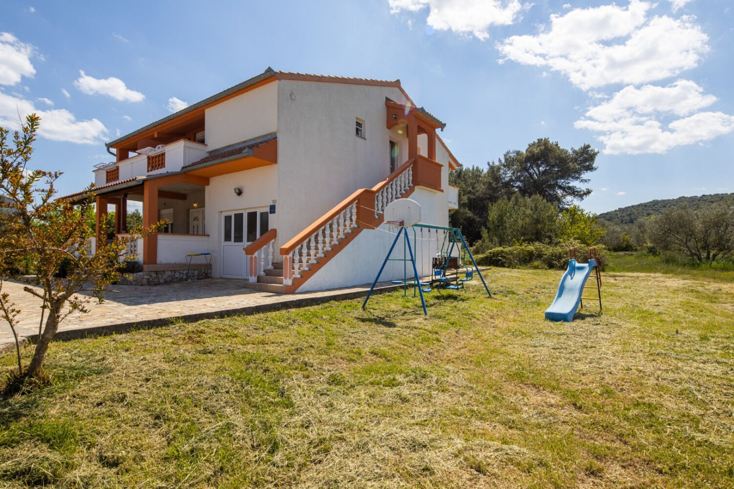 Apartments Den 103131-A3