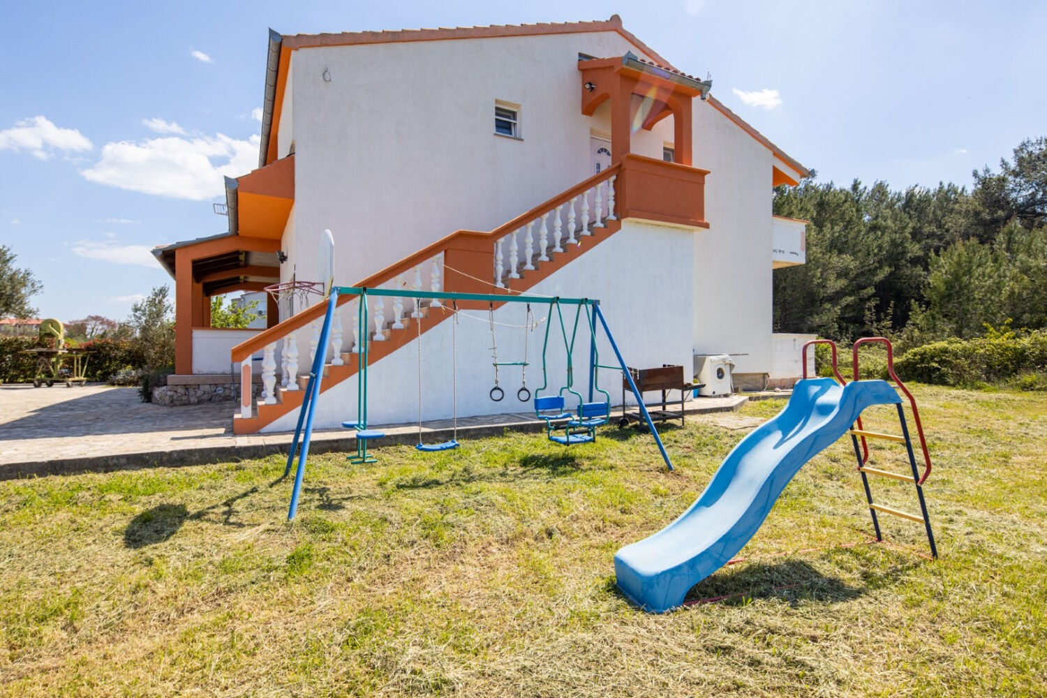 Apartments Den 103131-A3