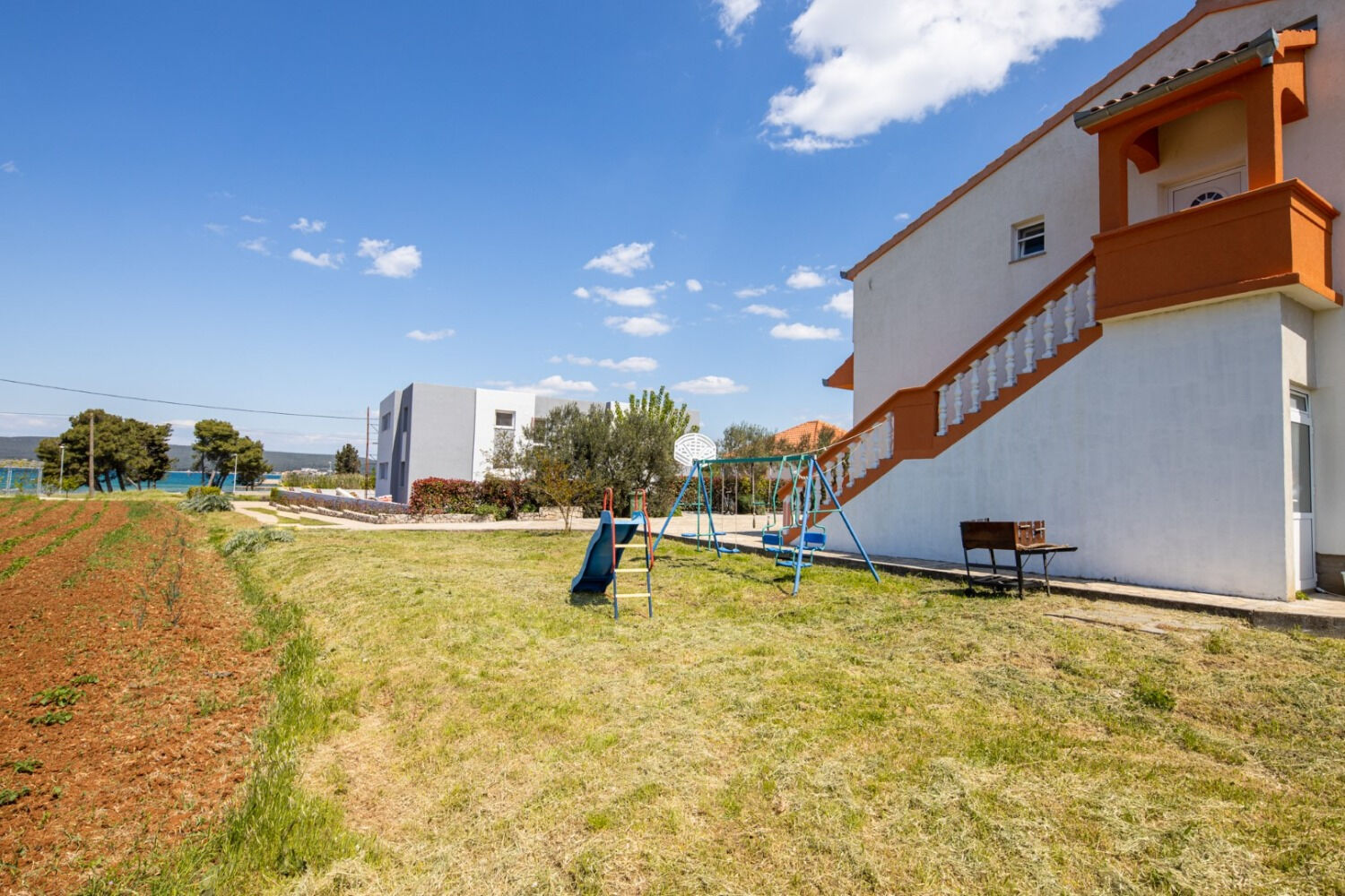 Apartments Den 103131-A3