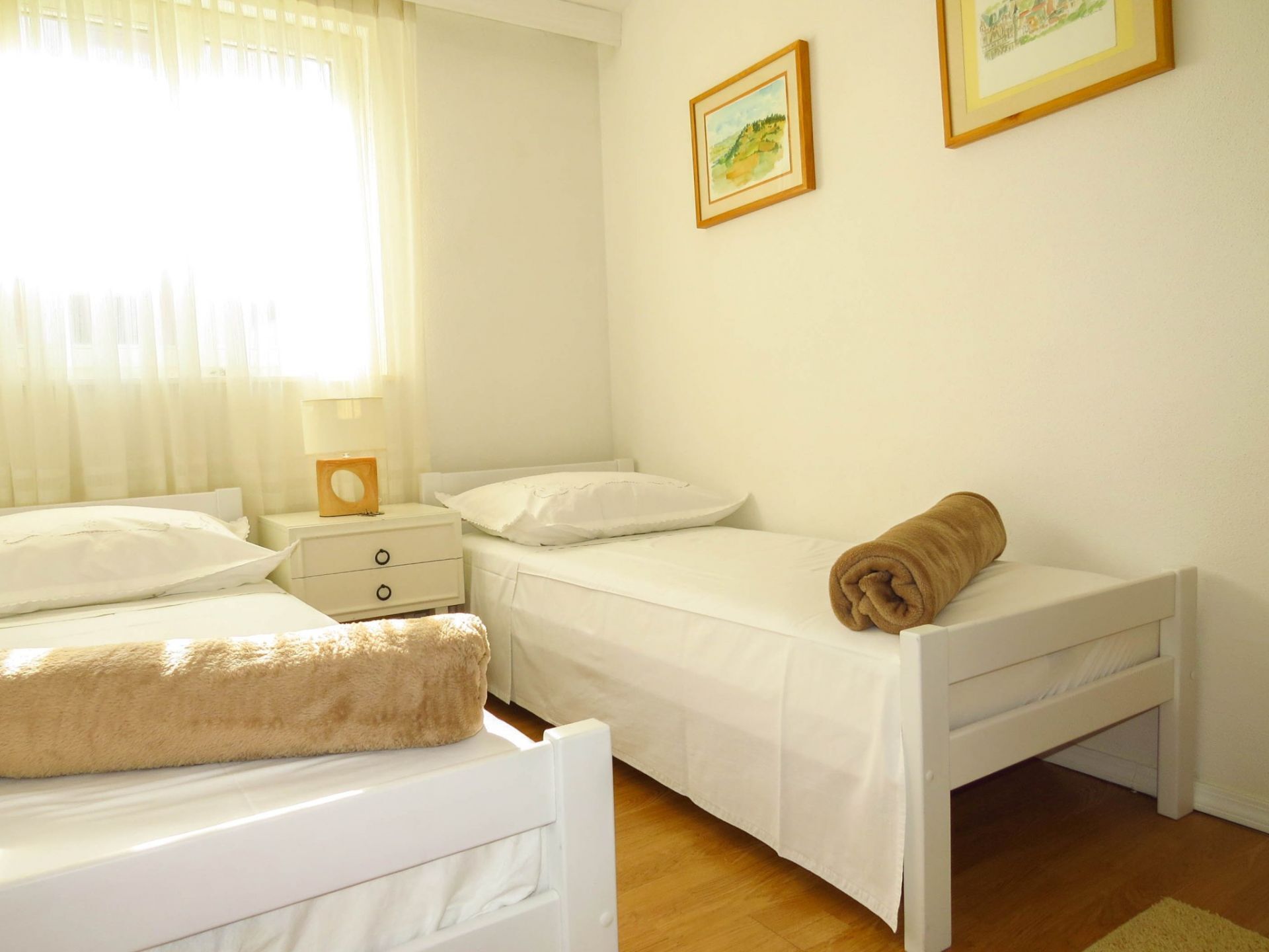 Apartments Anda 10324-A1
