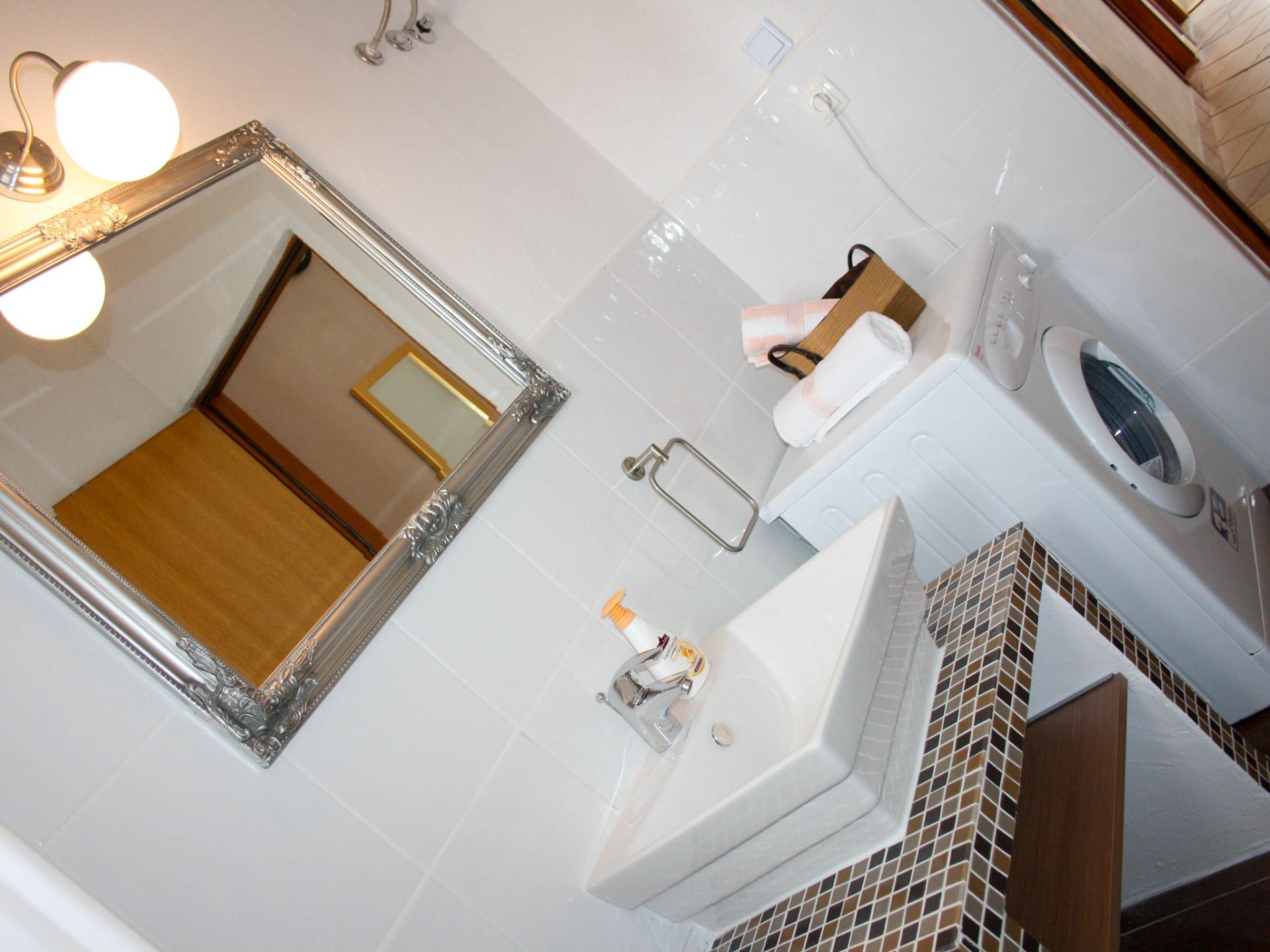 Apartments Anda 10324-A2