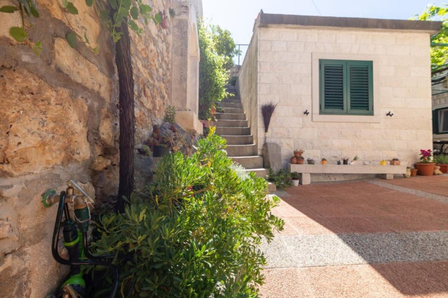 Apartments Brane 103261-A2