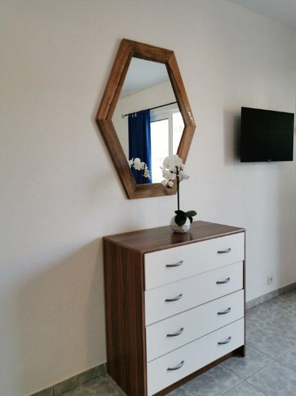 Apartments Jaki 103281-A1