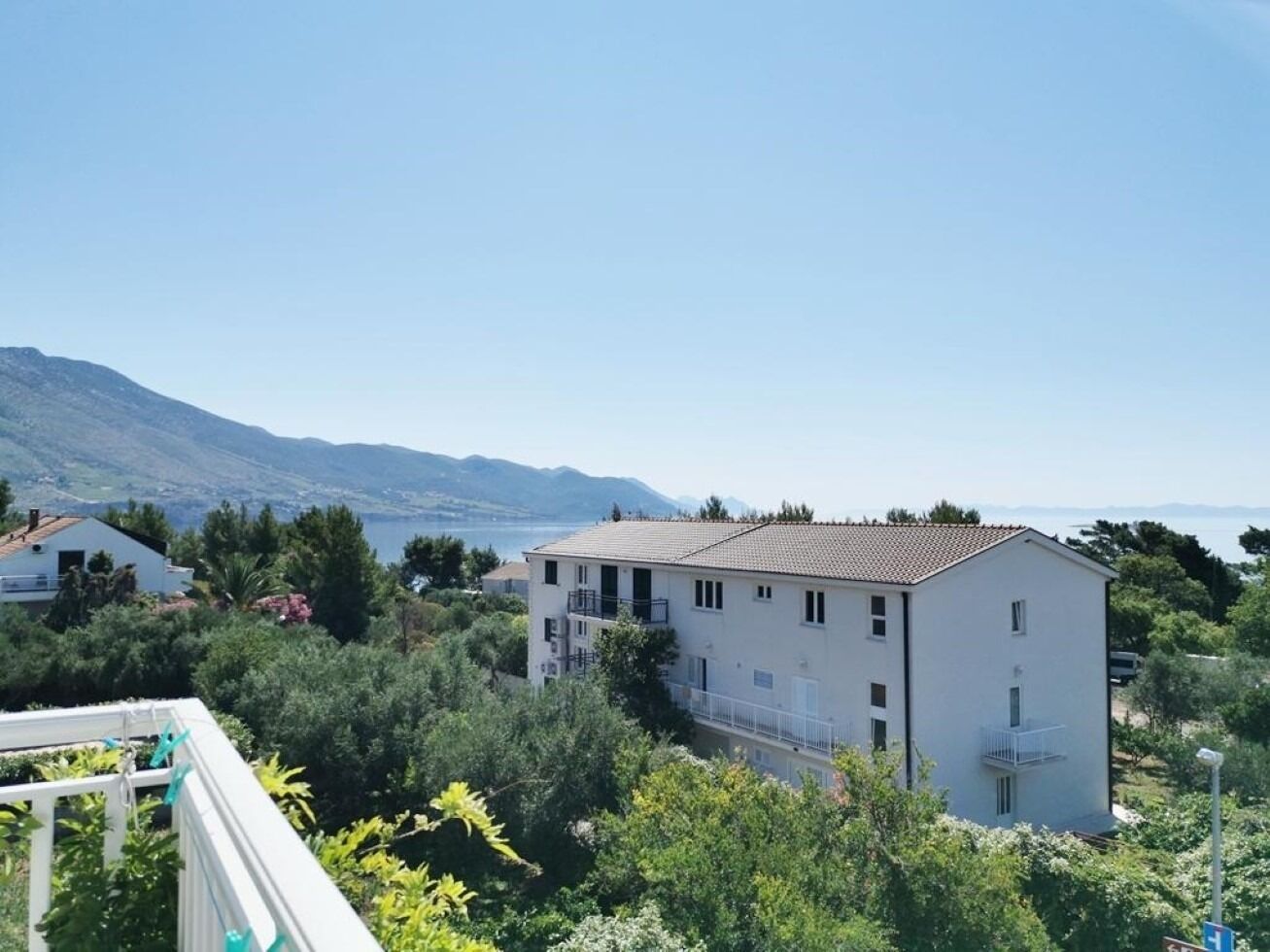 Apartments Jaki 103281-A3