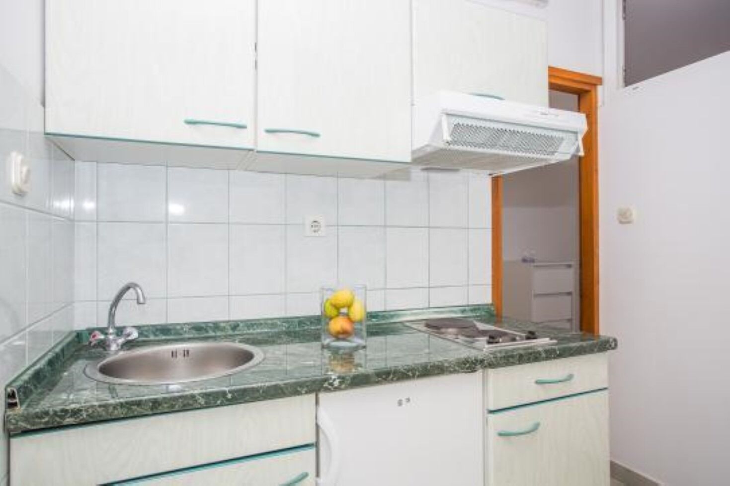 Apartments Jaki 103281-A3