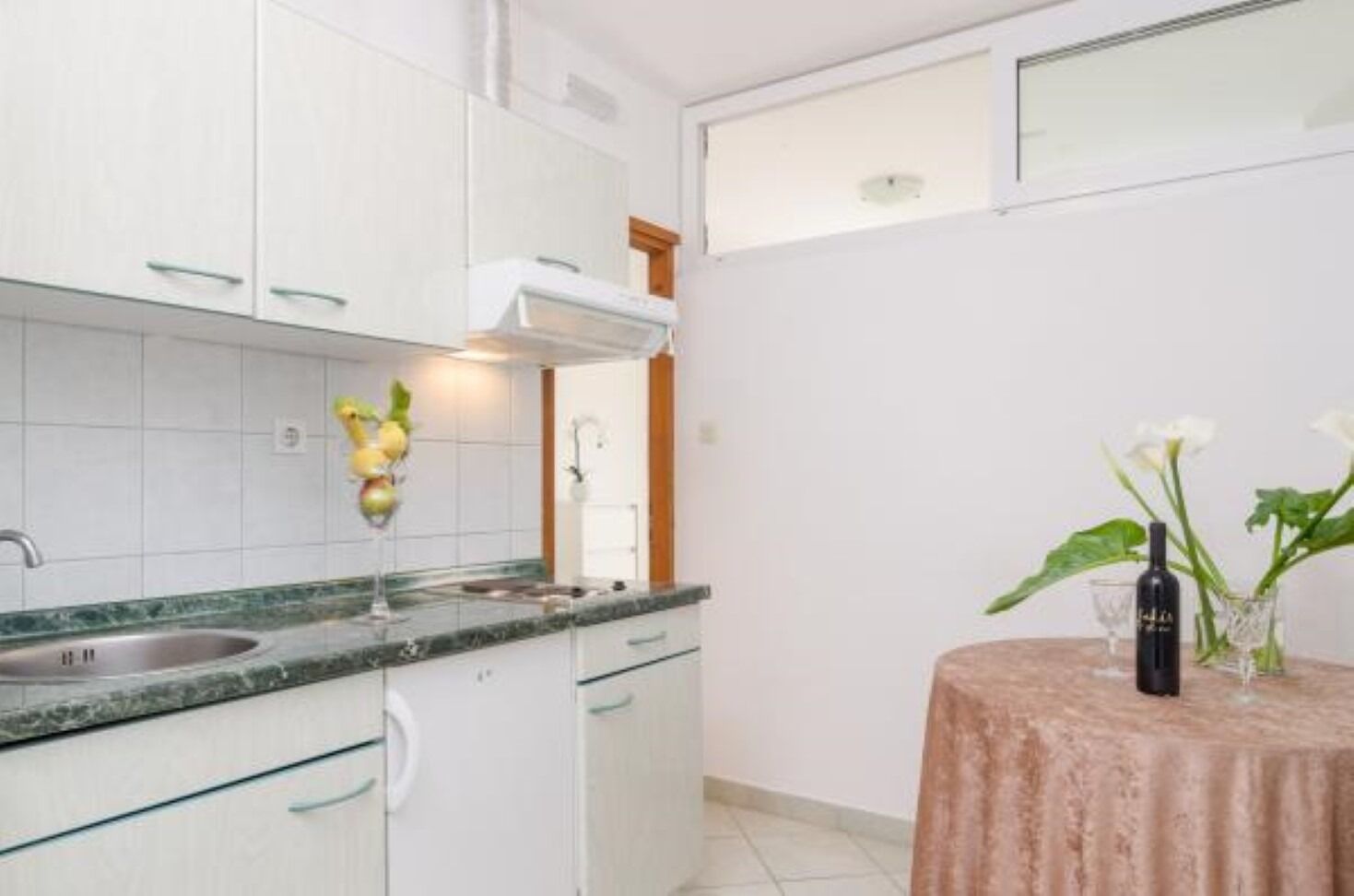 Apartments Jaki 103281-A3