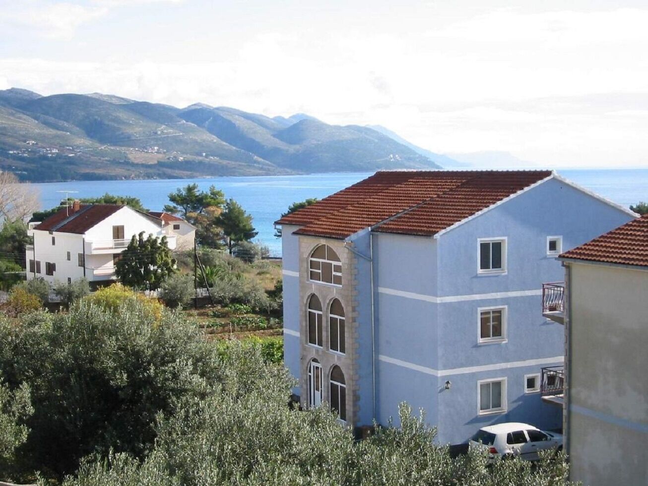 Apartments Jaki 103281-A5