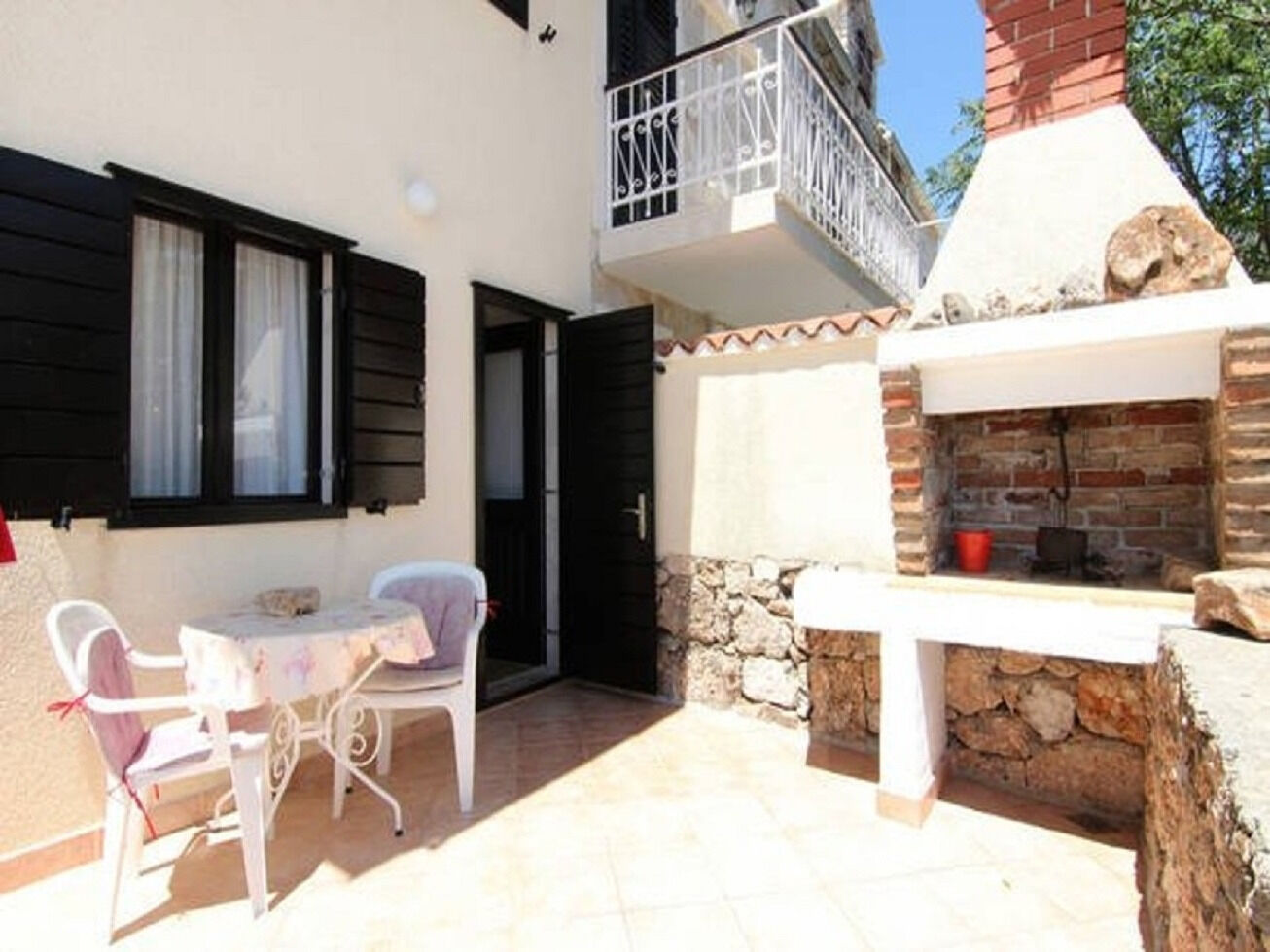 Apartments Mat 103301-A1
