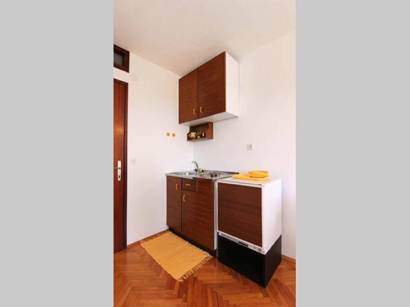 Apartments Mat 103301-A2