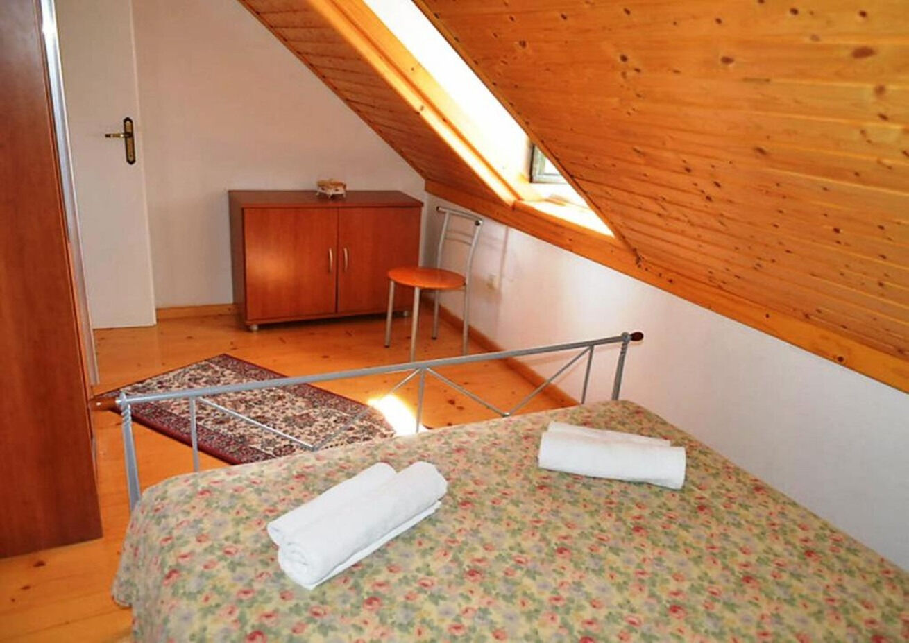House Mari 1 103521-K1