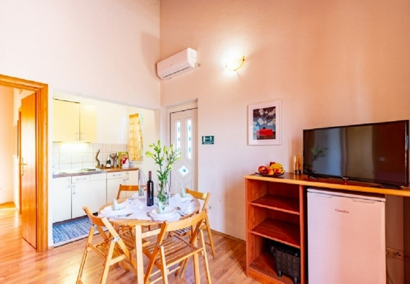 Apartments Željko 10367-A3