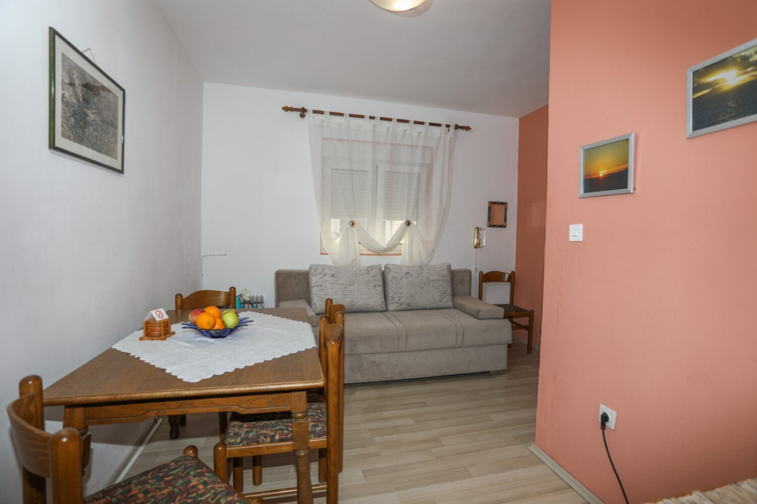 Apartment and Rooms Marlene 103731-A1