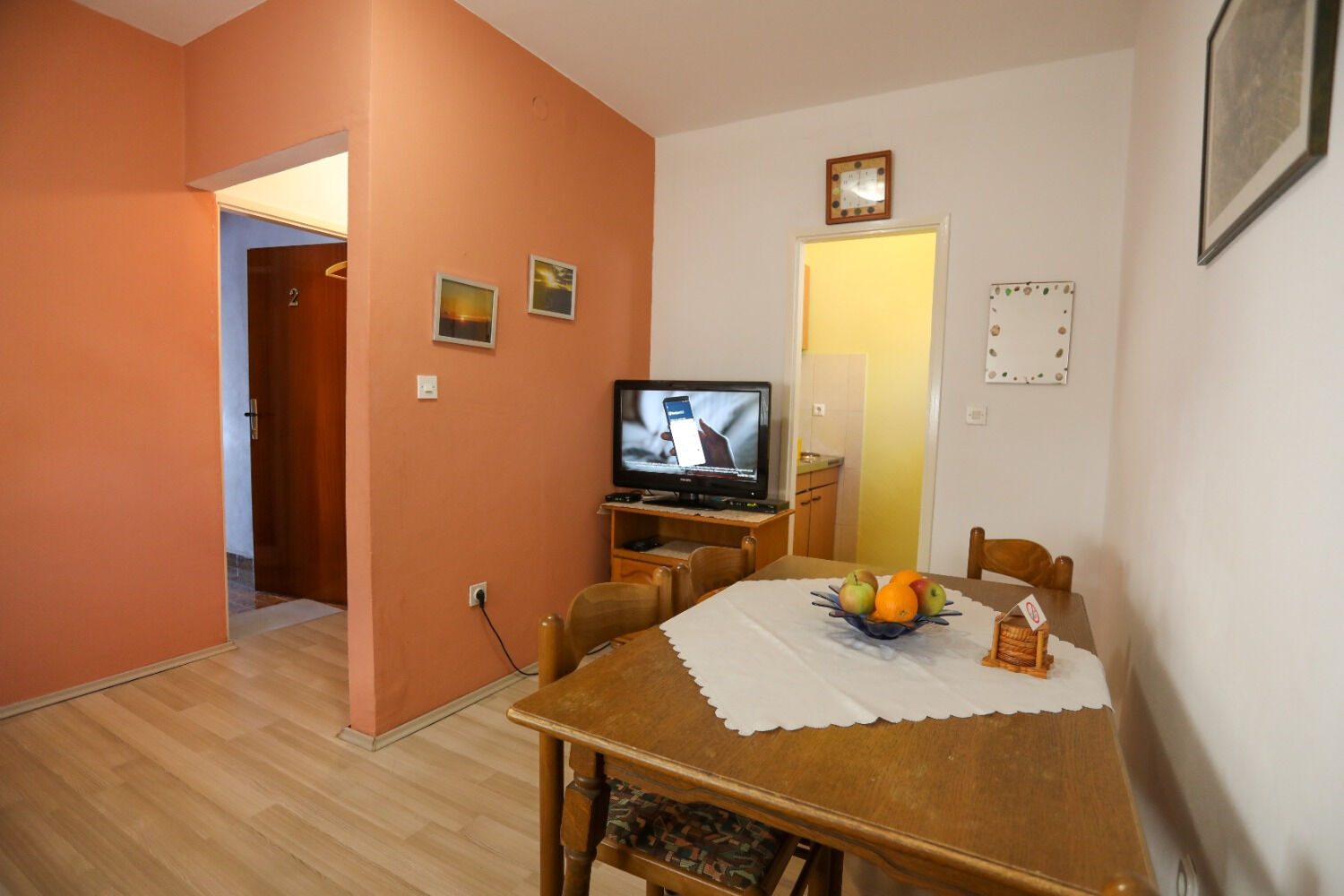 Apartment and Rooms Marlene 103731-A1