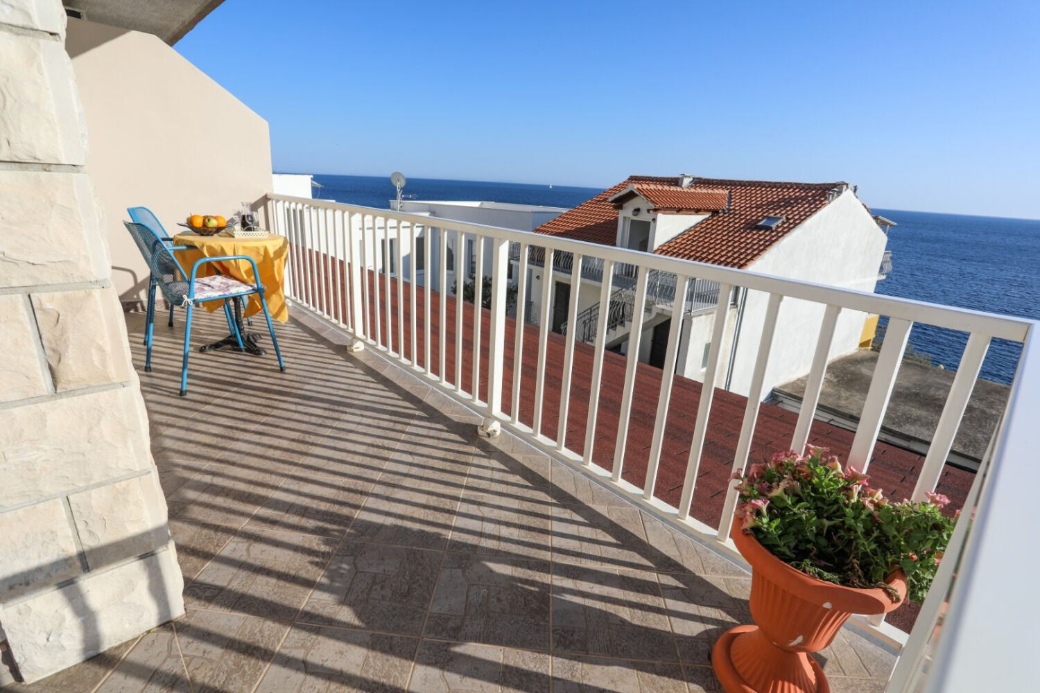 Apartment and Rooms Marlene 103731-S5