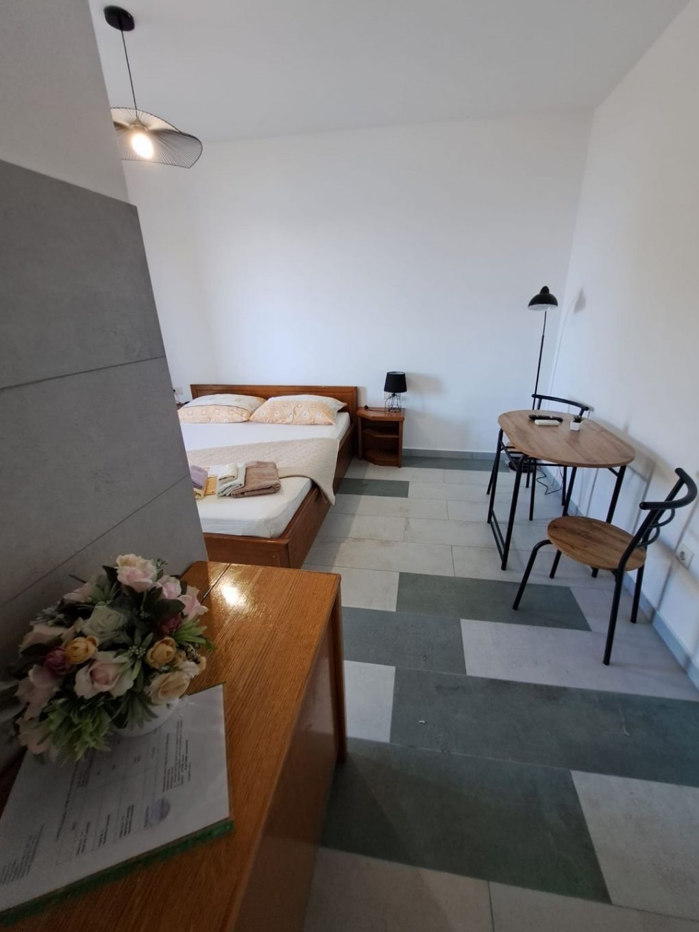 Rooms Katja 103741-S2