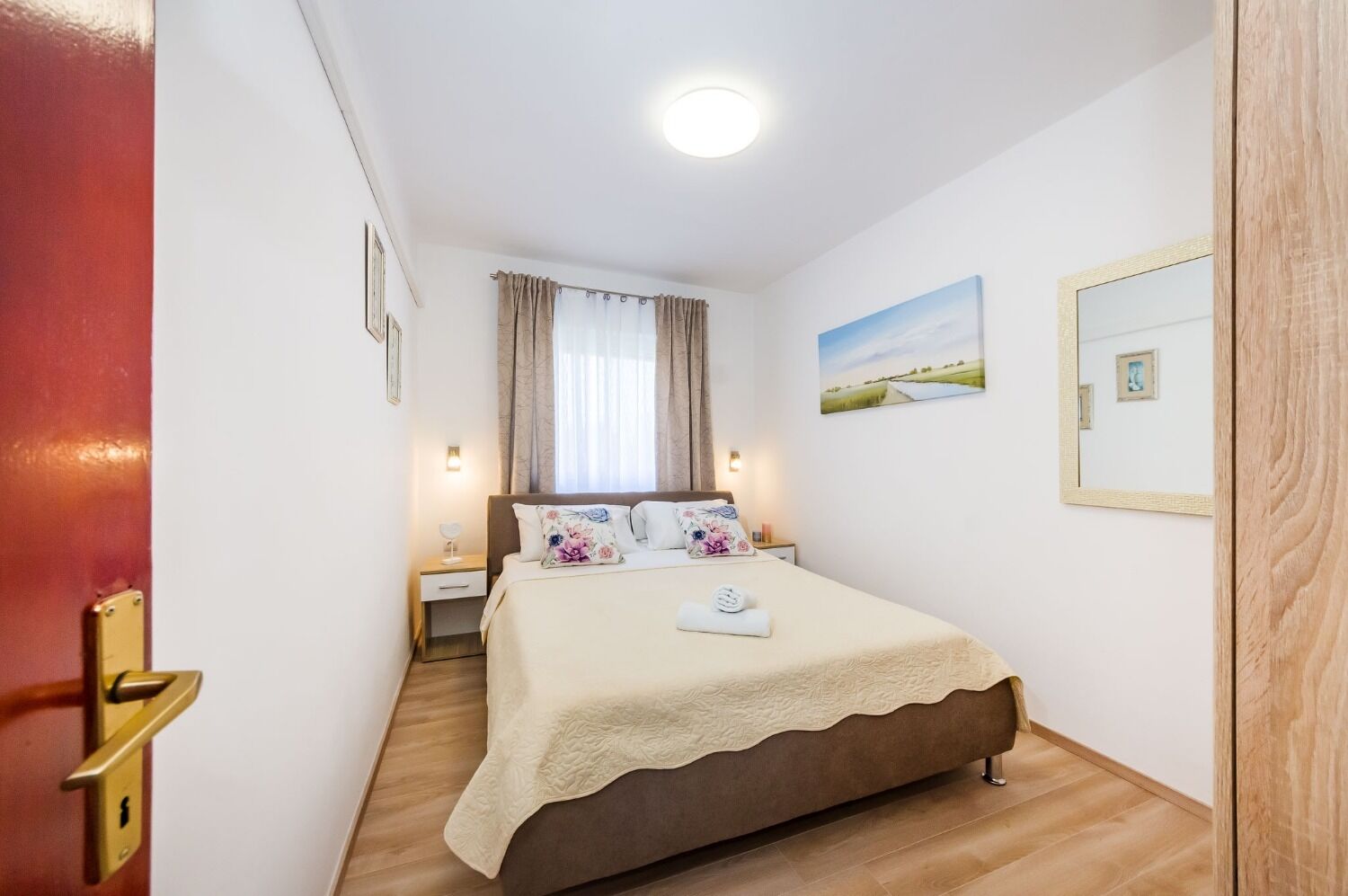 Apartments Dreamy 103831-A2