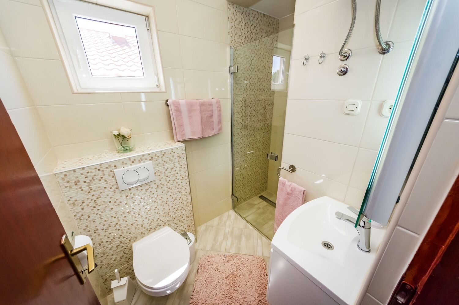 Apartments Dreamy 103831-A2