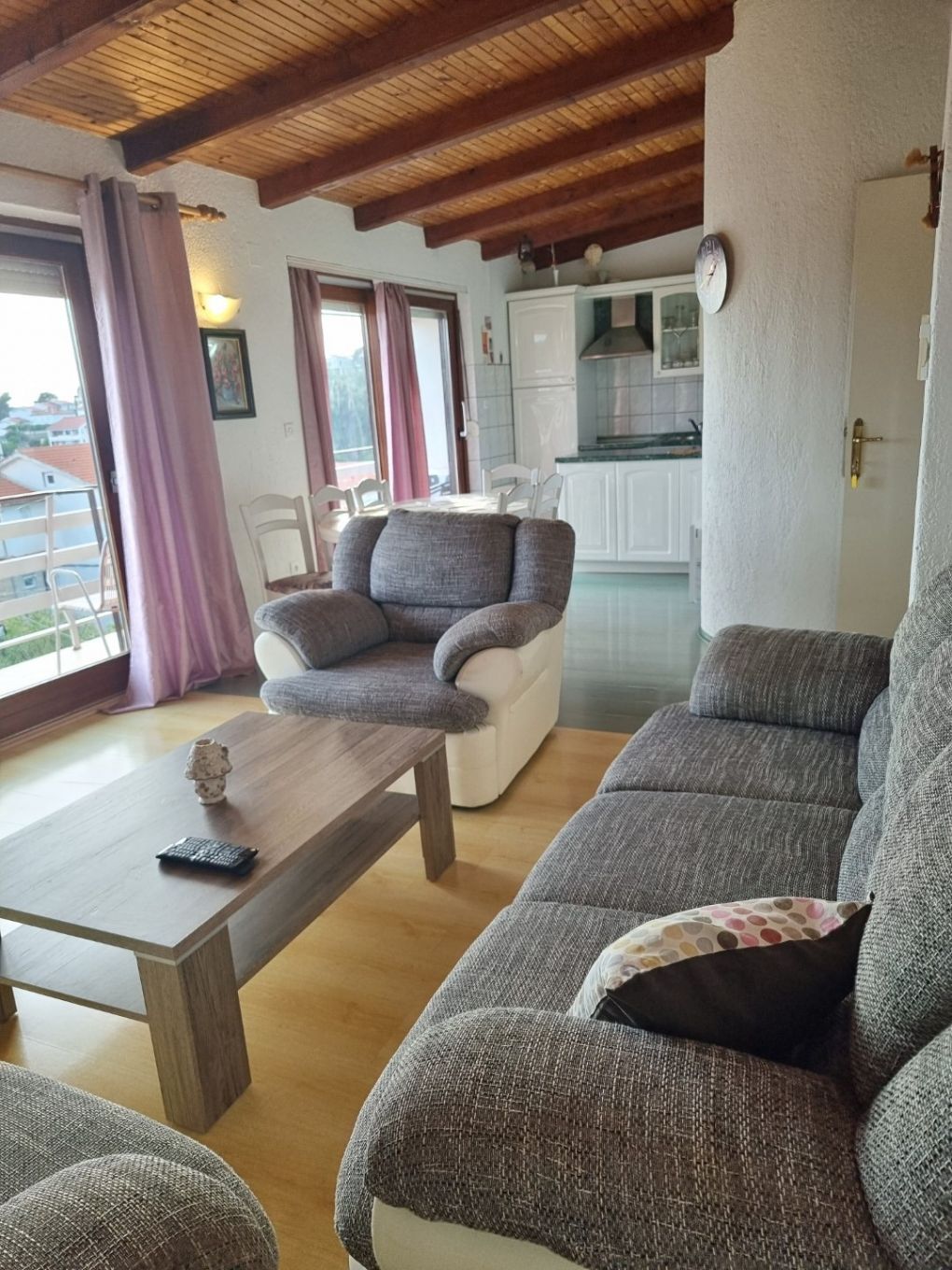 Apartment Gold 103851-A1