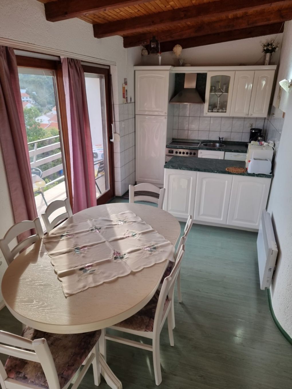 Apartment Gold 103851-A1