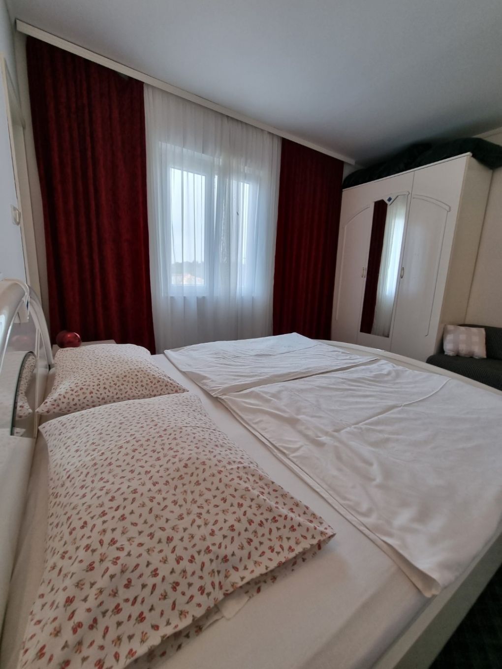 Apartment Gold 103851-A1