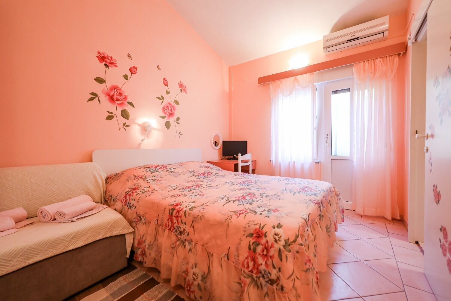 Apartments Tara 103901-A1