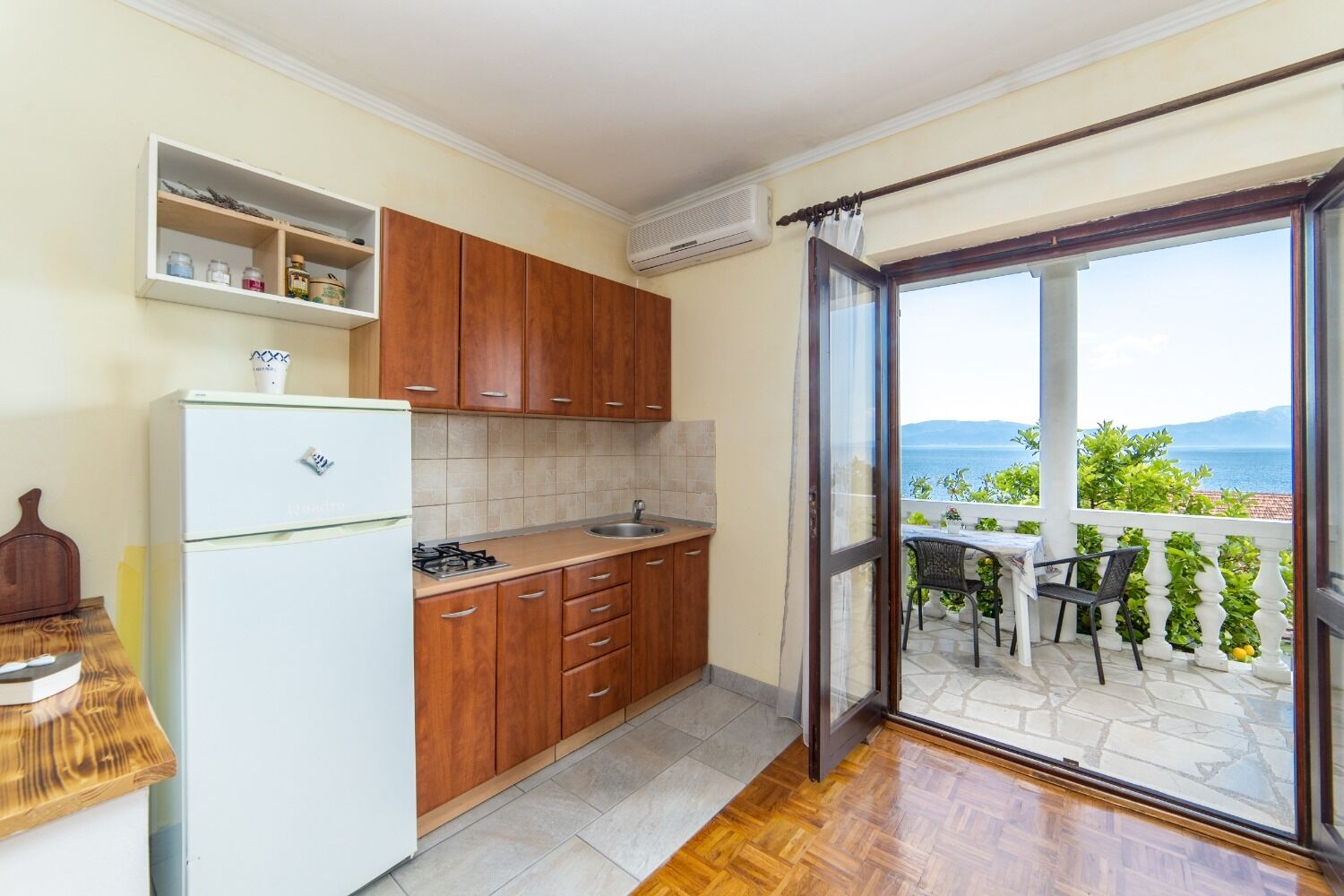 Apartments More 10392-A1