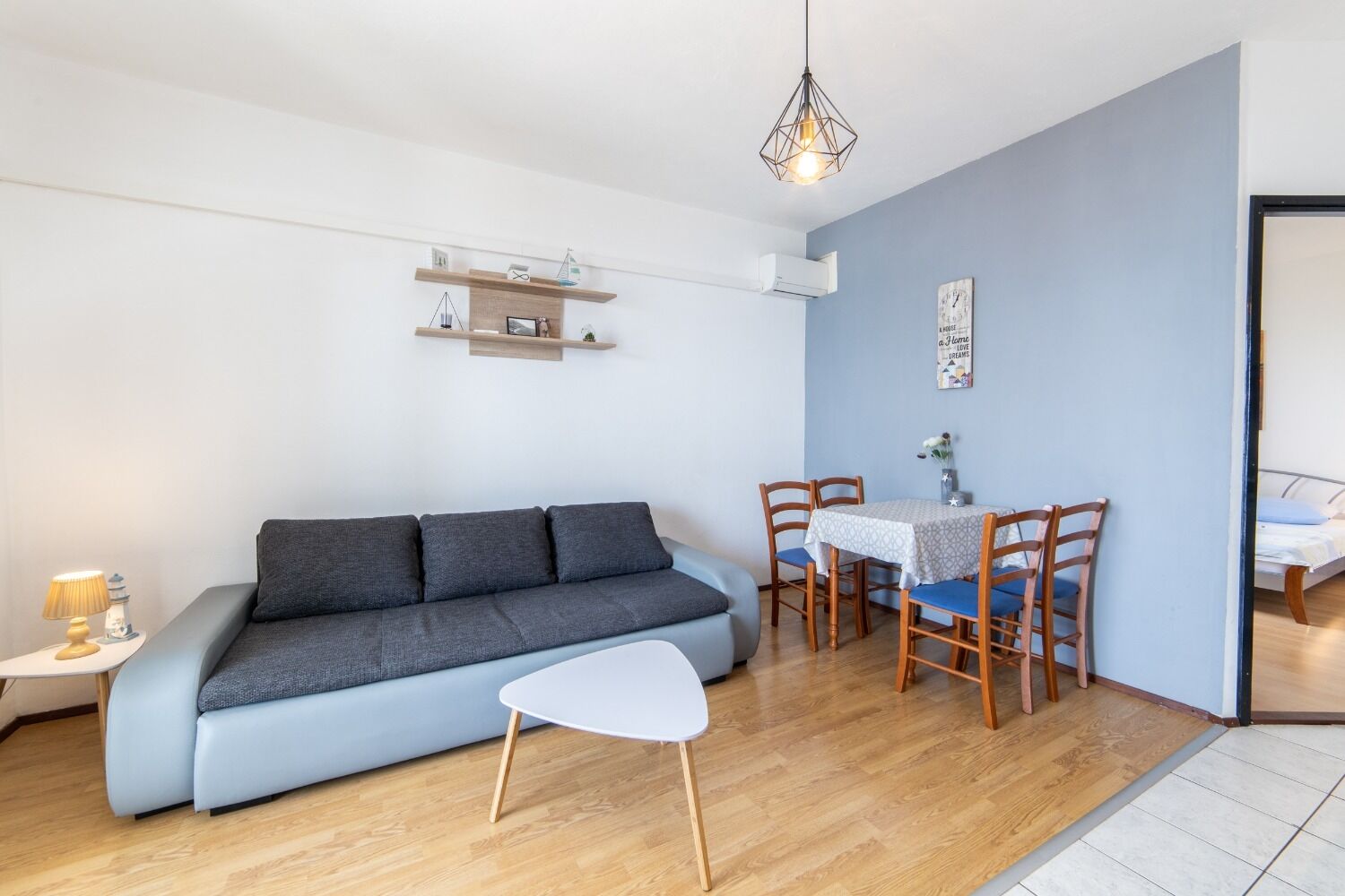 Apartments More 10392-A3