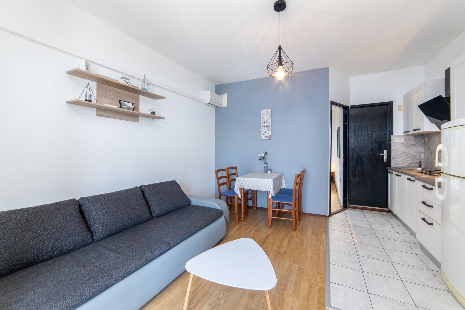 Apartments More 10392-A3
