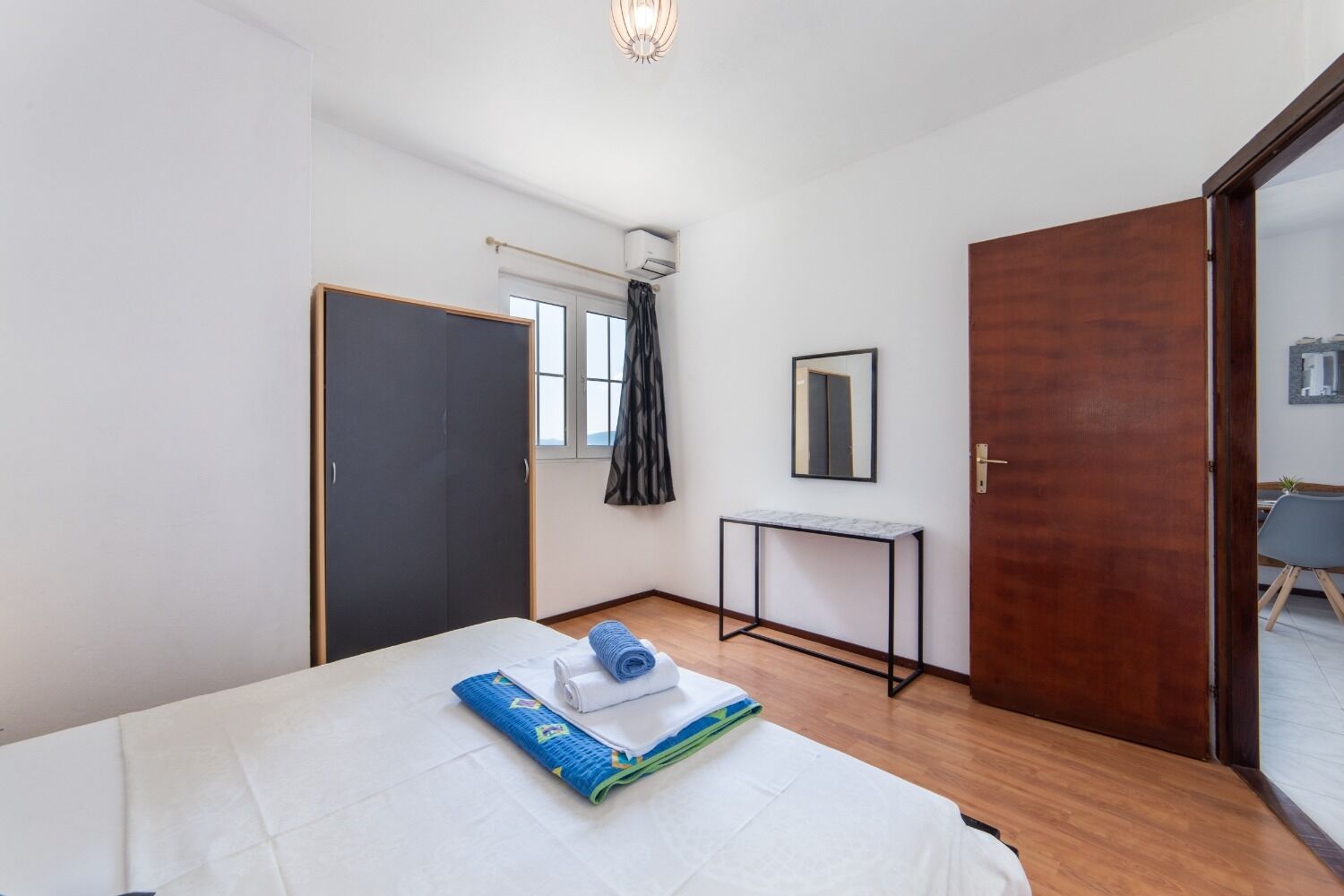 Apartments More 10392-A5