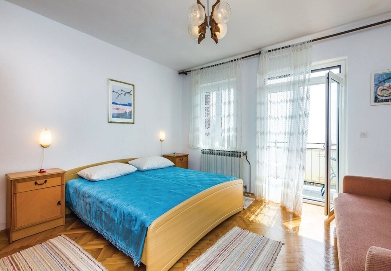 Apartment Dari 103911-A1