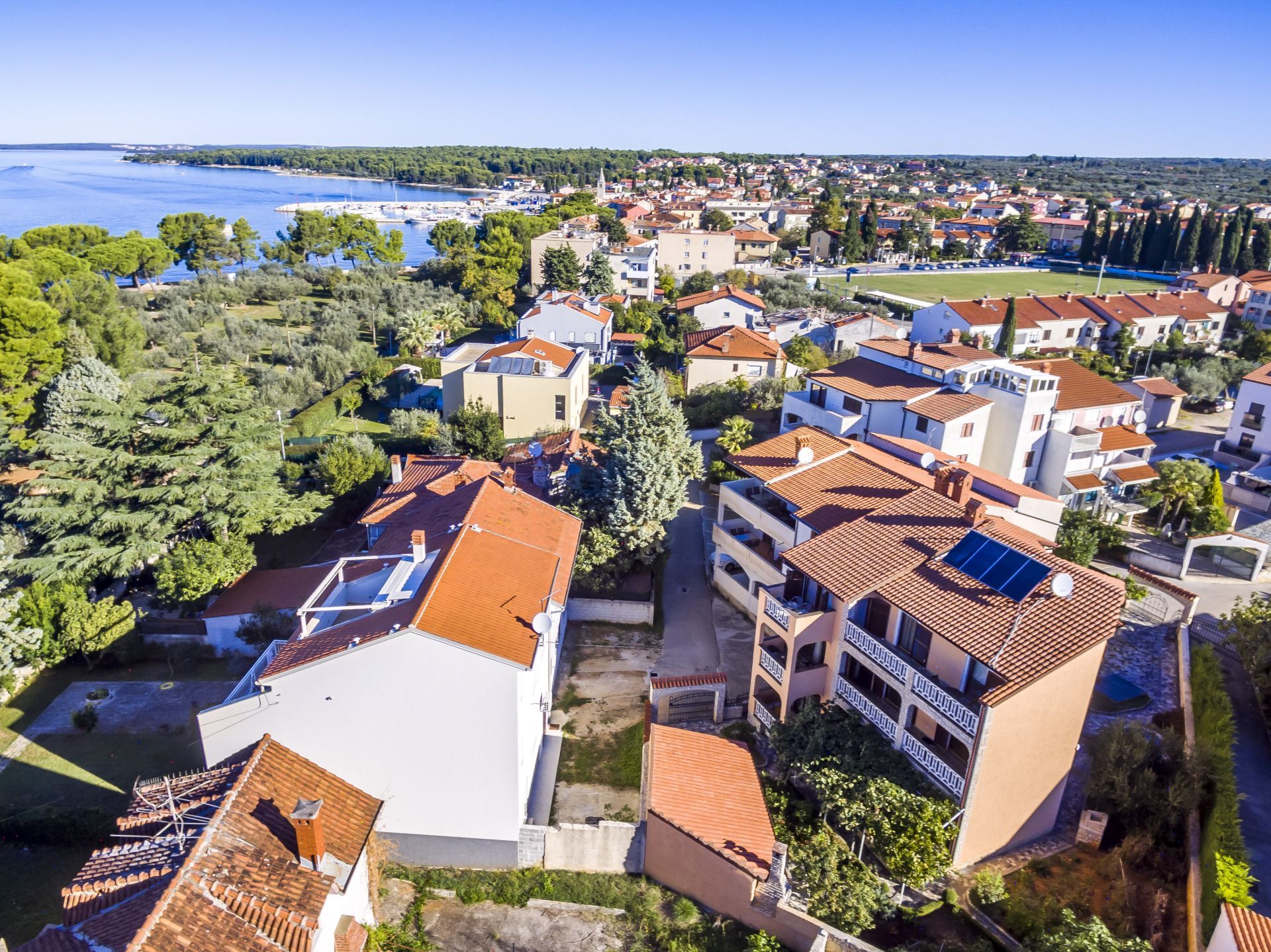 Apartments Mir 103971-A4