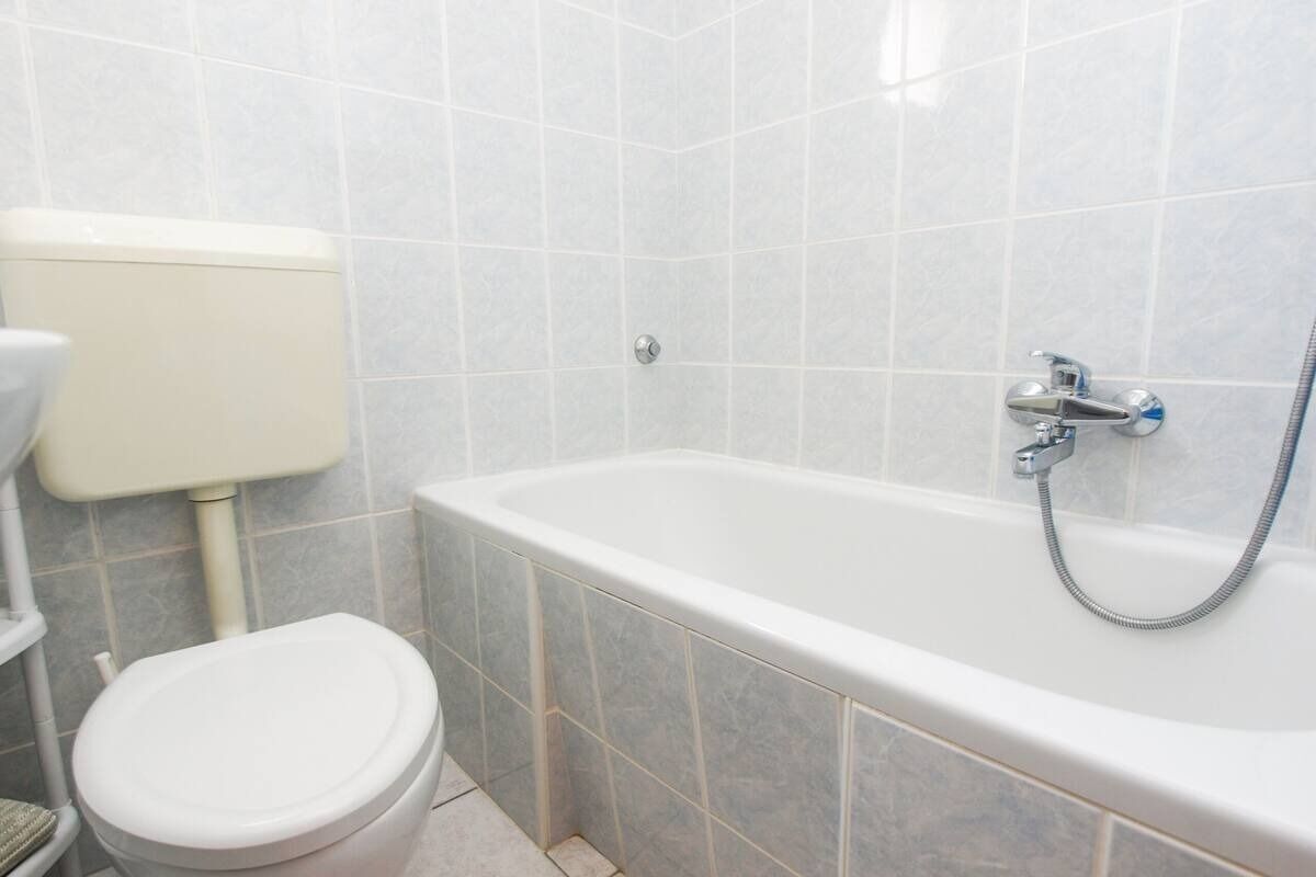 Apartments Sima 104011-A1