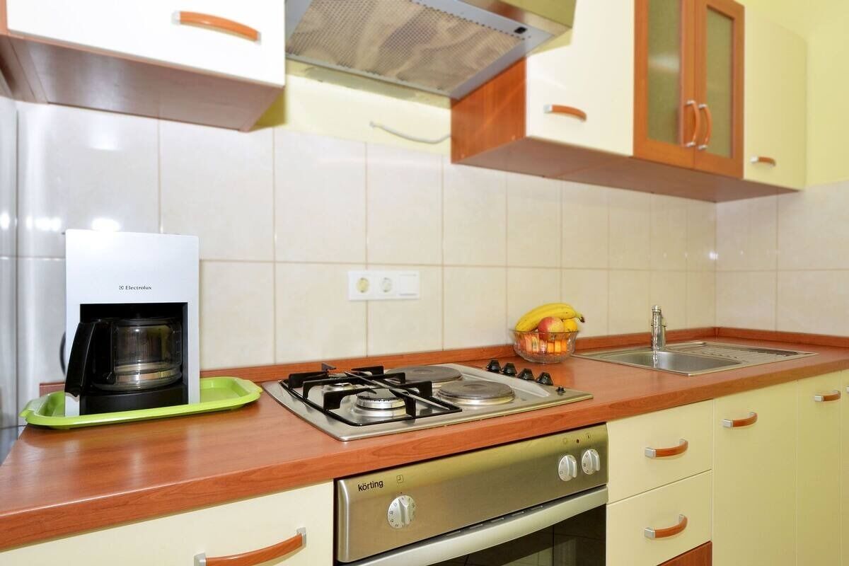 Apartments Sima 104011-A3