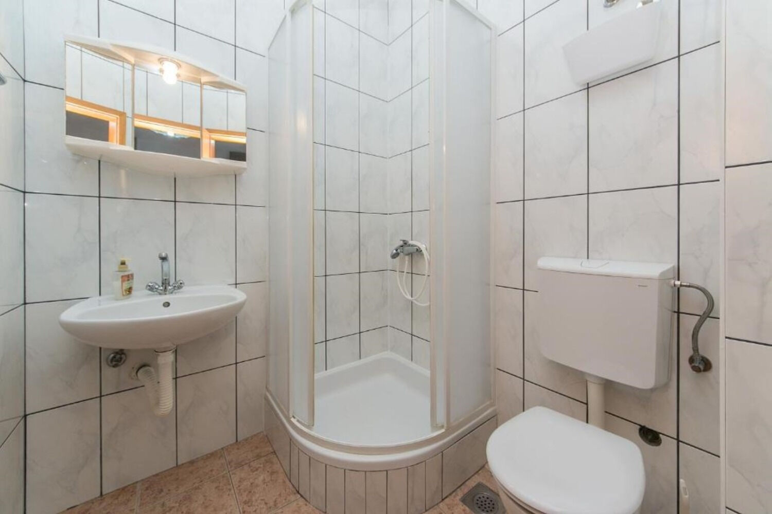 Apartments Gordan 104031-A1