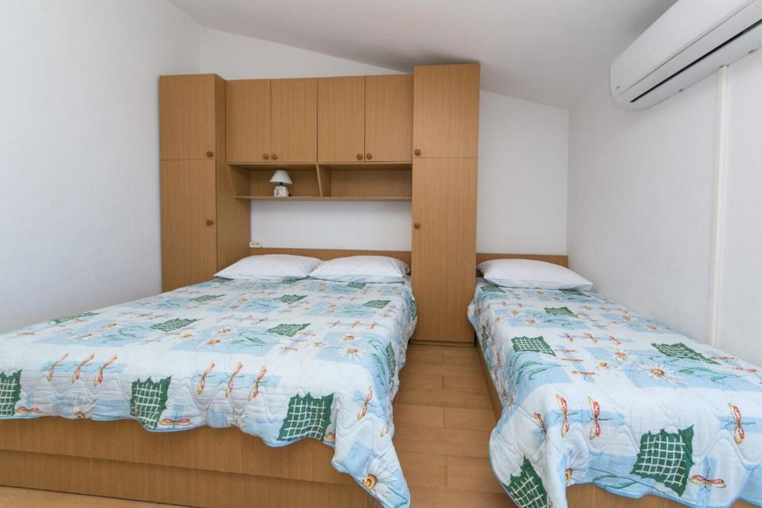 Apartments Gordan 104031-A2