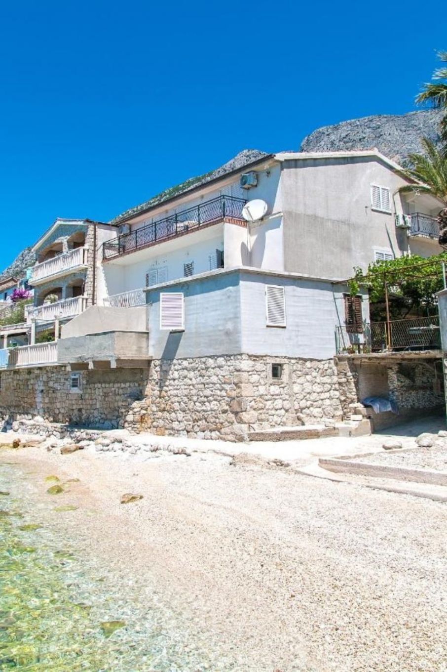 Apartments Gordan 104031-A2