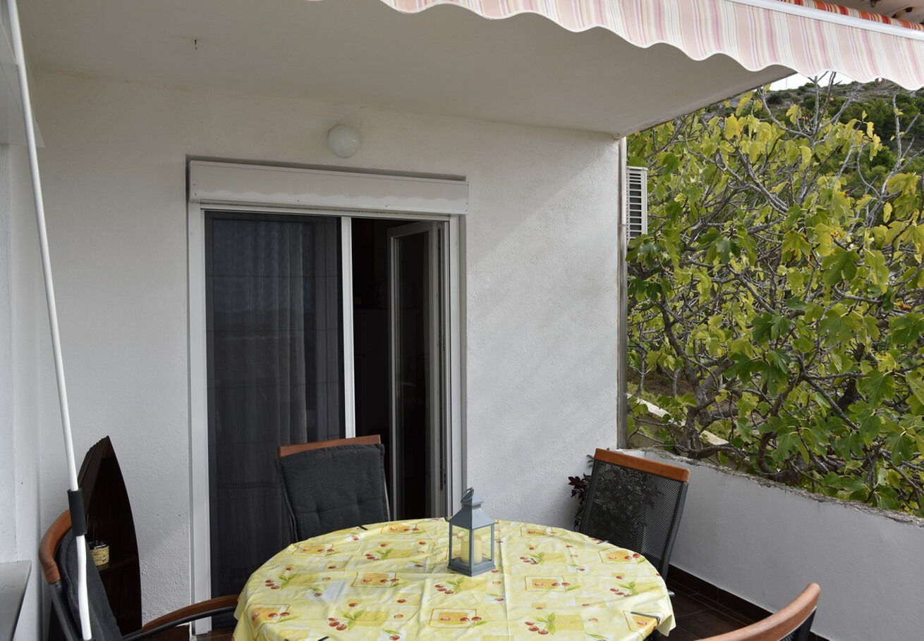 Apartments Ema 104051-A1