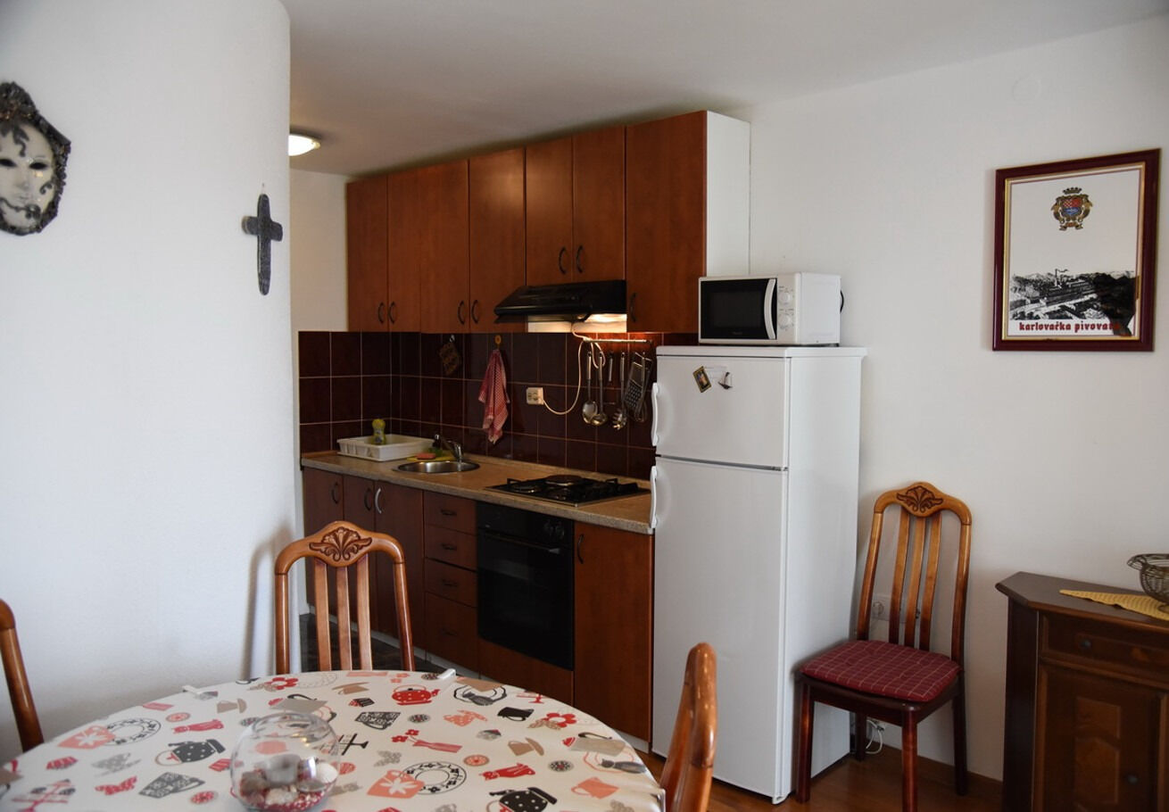 Apartments Ema 104051-A1