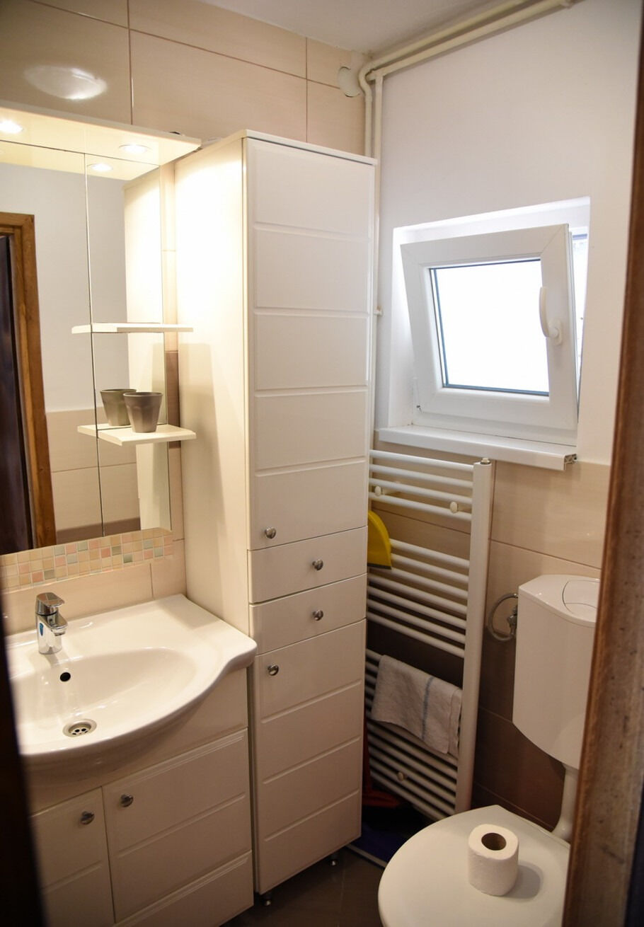 Apartments Ema 104051-A1