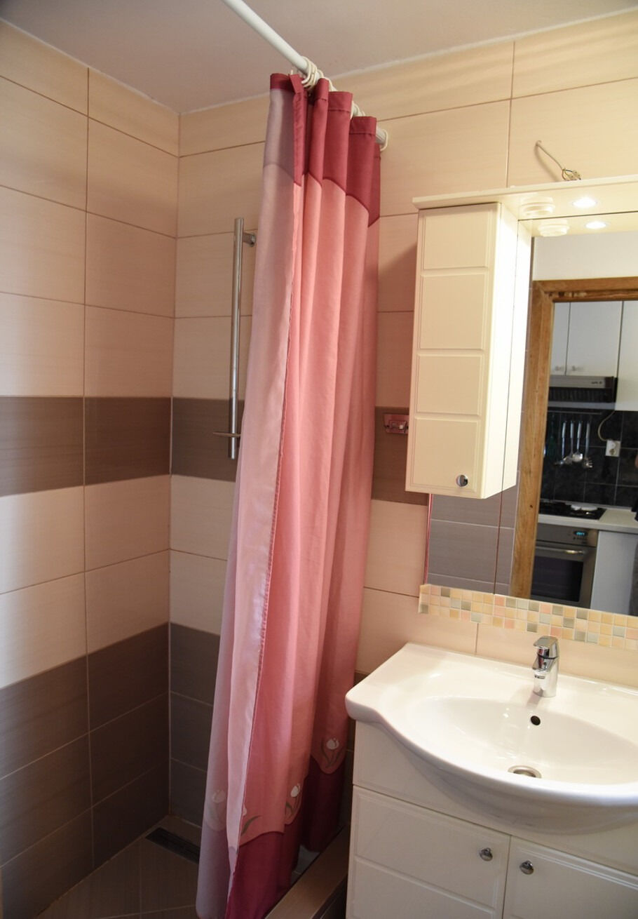 Apartments Ema 104051-A2