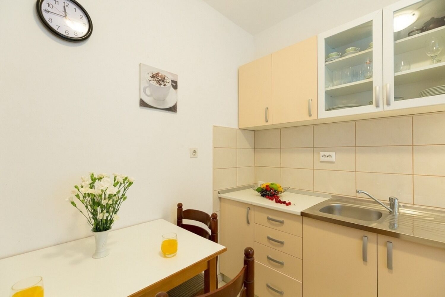 Apartments Mari 104201-A1