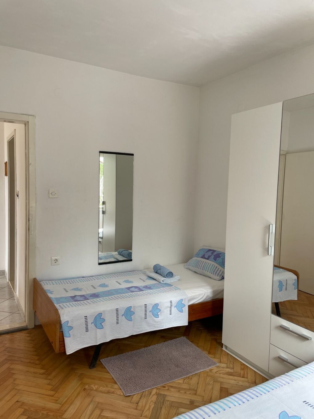 Apartments Ivan 10427-A1