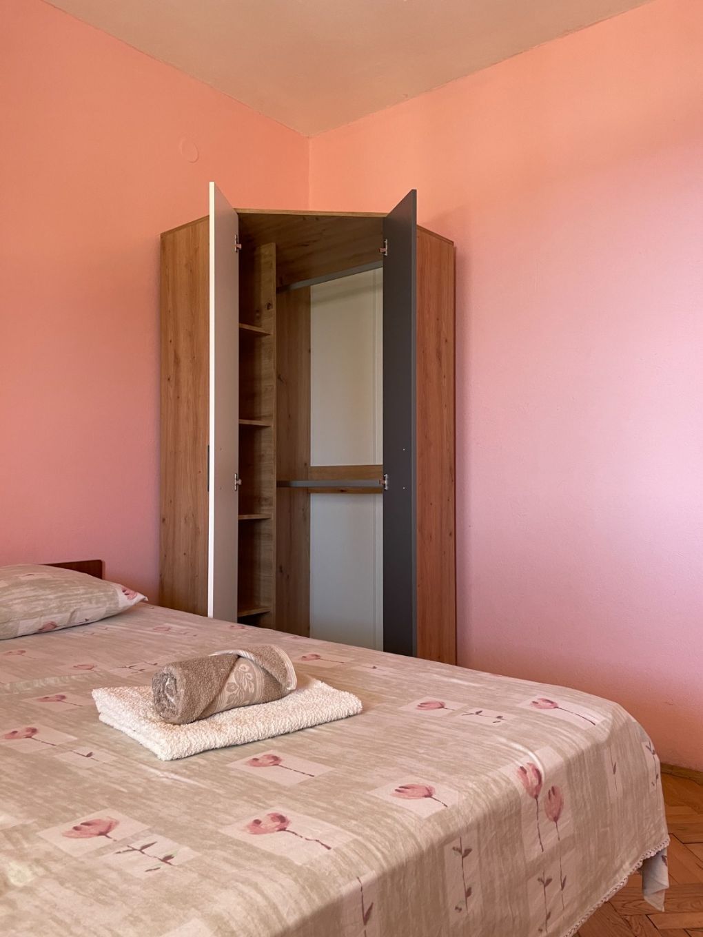 Apartments Ivan 10427-A1
