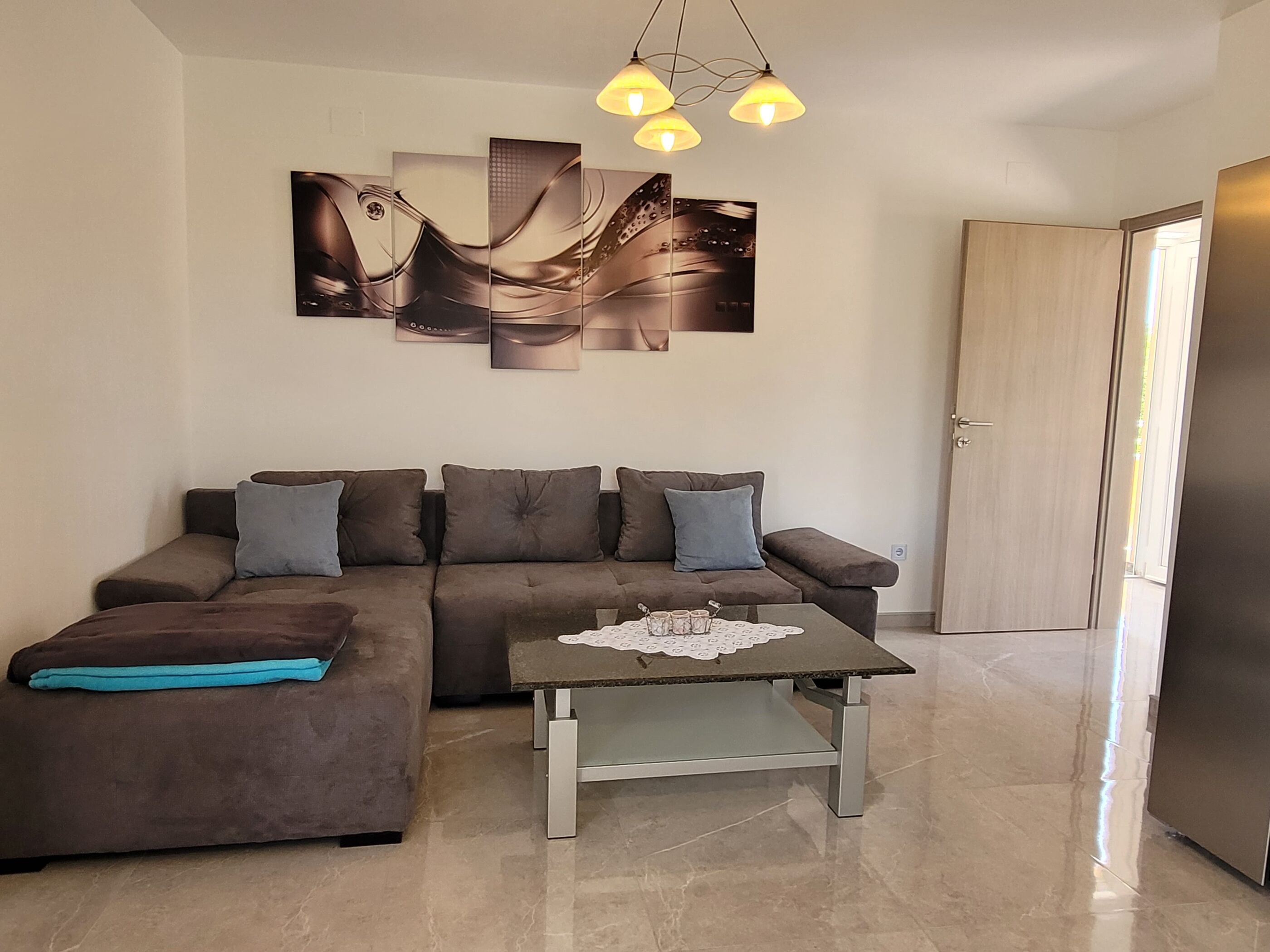 Apartments Dani 62027-A1