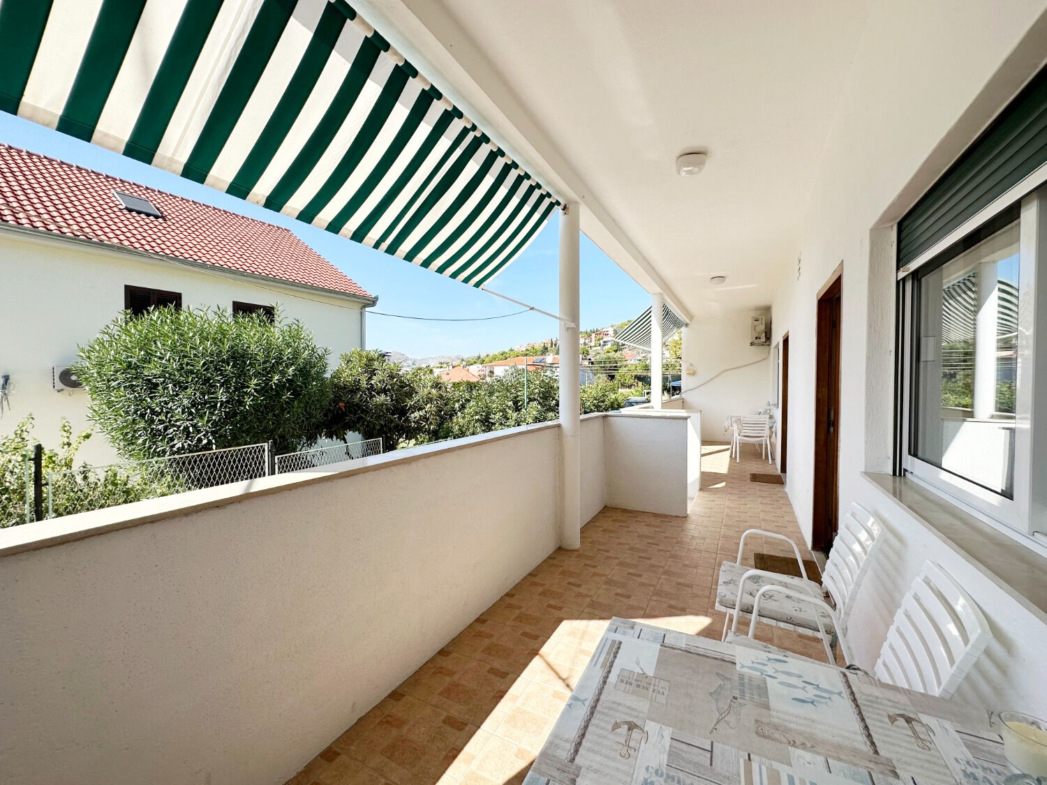 Apartments Kaza 104231-A1