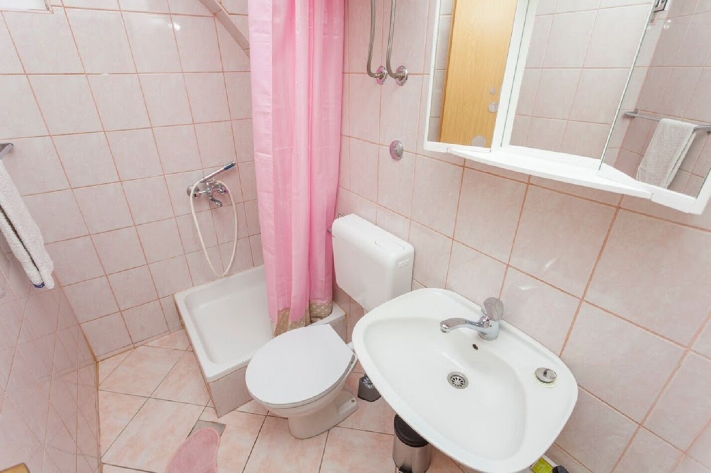 Apartments Tomislava 104241-A1