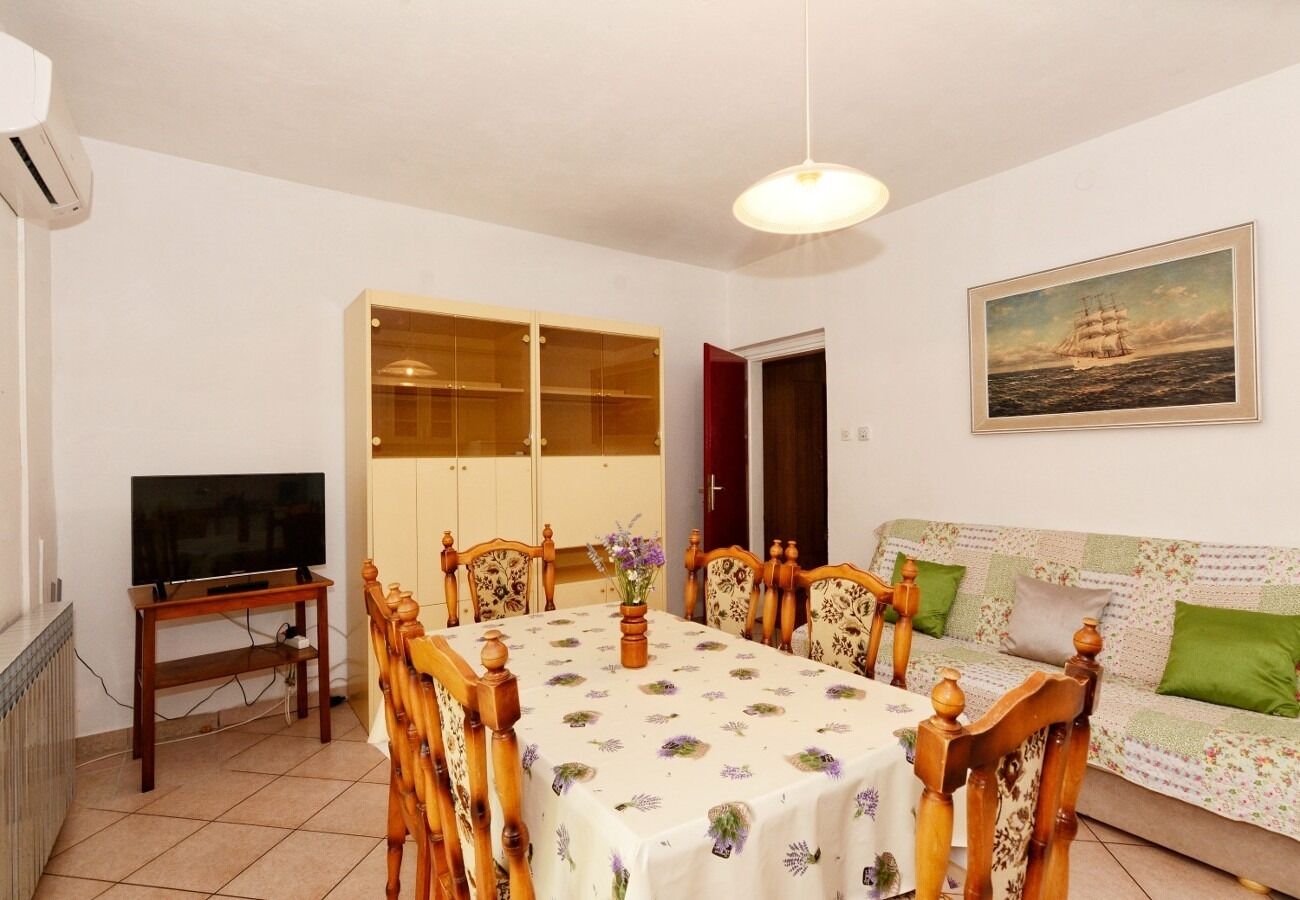 Apartments Snježa 104261-A1