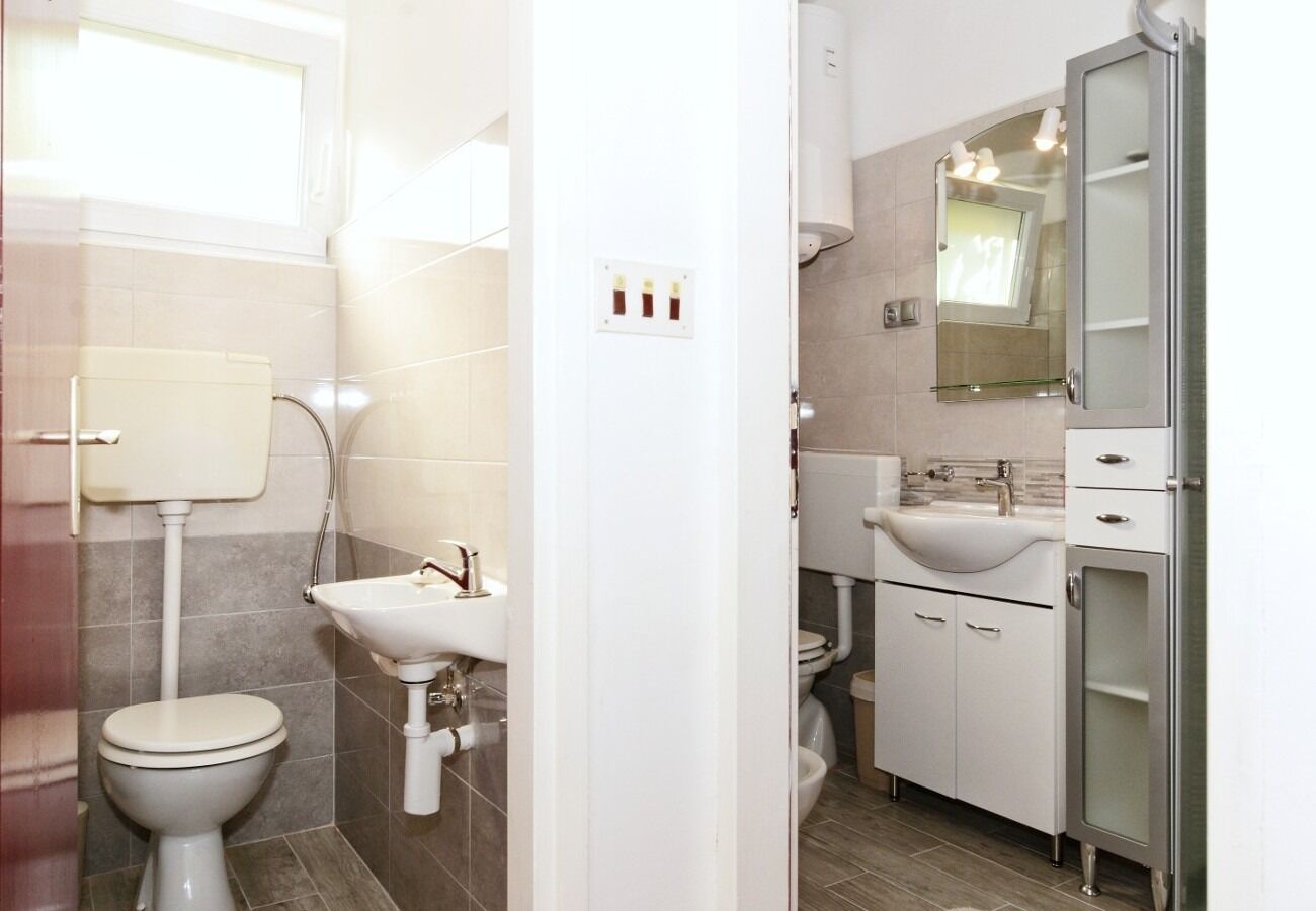 Apartments Snježa 104261-A1