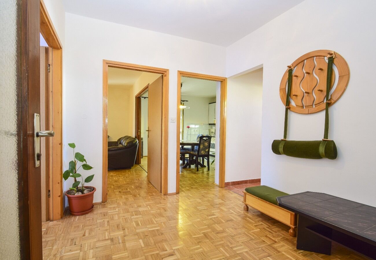 Apartments Snježa 104261-A2