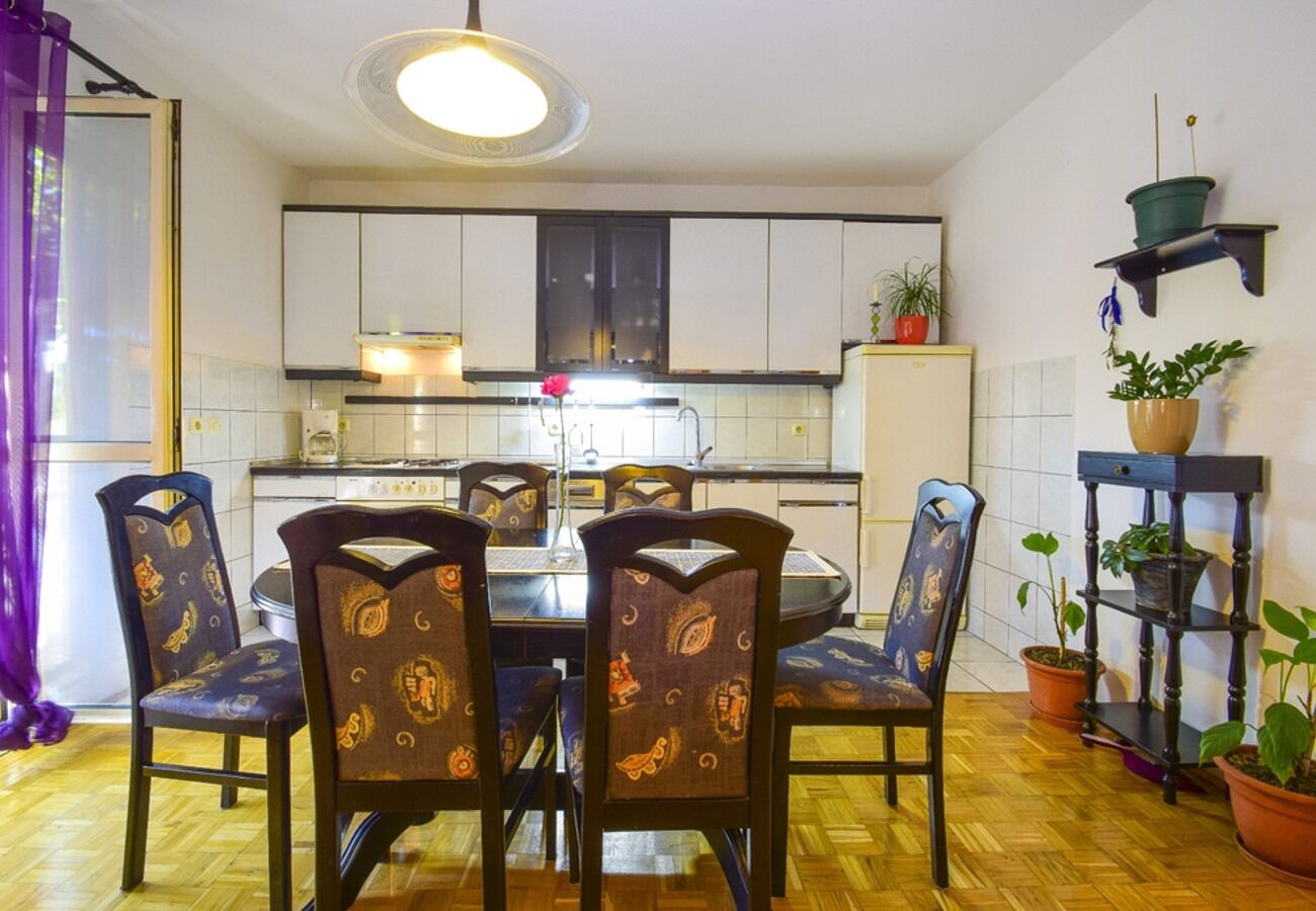 Apartments Snježa 104261-A2